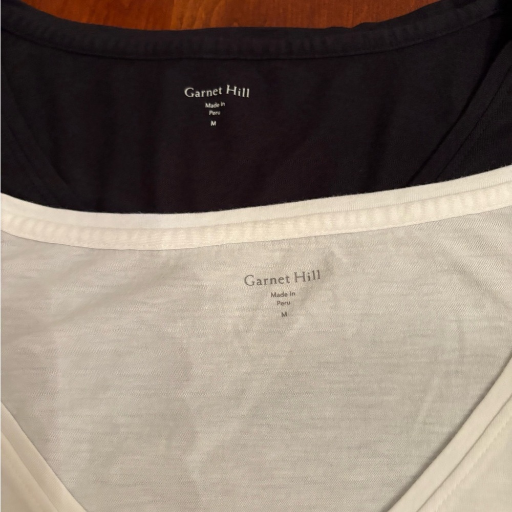 Garnet Hill Essential long sleeved T-shirts V-neck Black and White Tops Medium